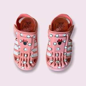 Minnie Mouse Adidas water sandals. Toddler girls size 8K.